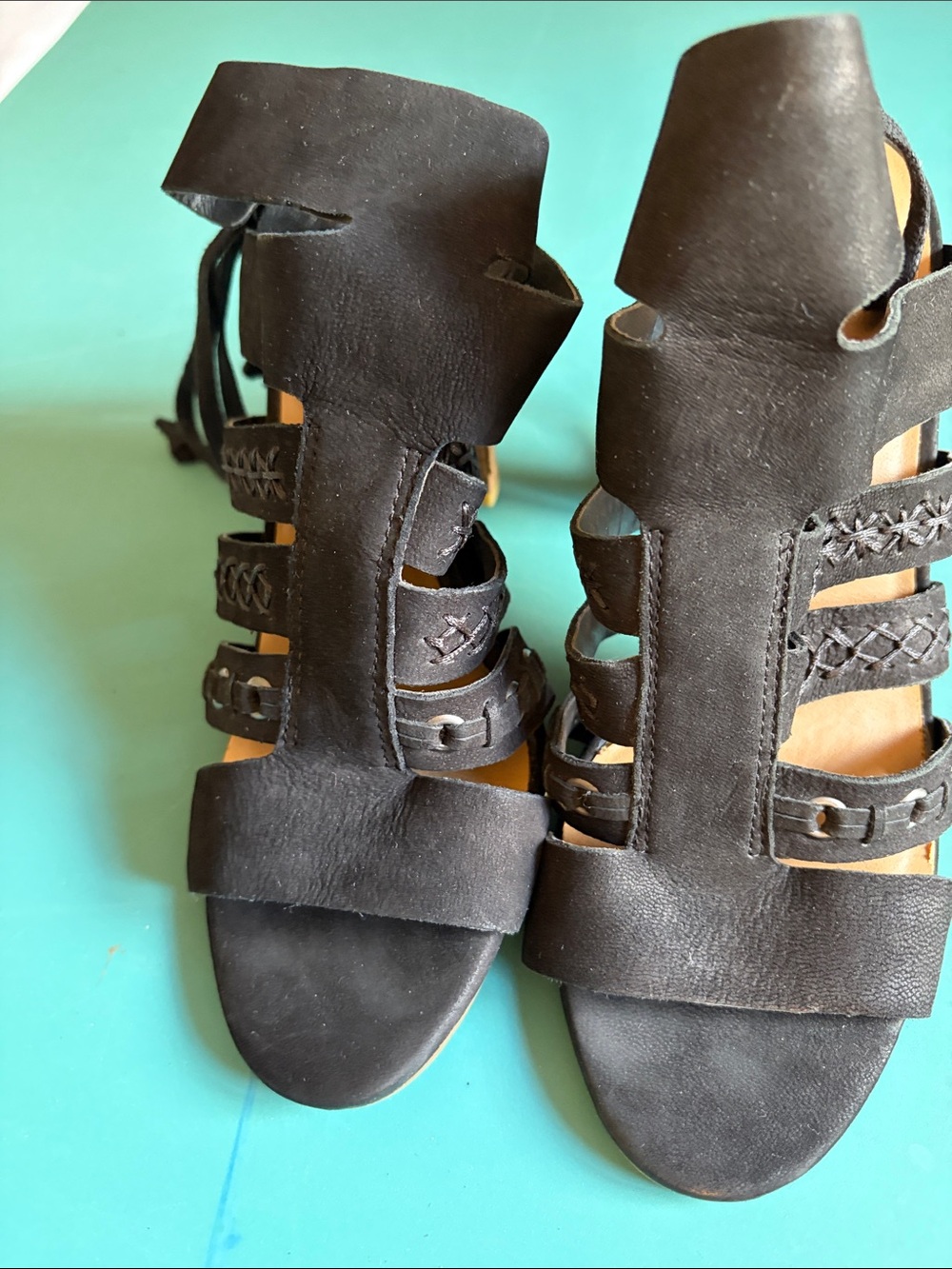 Lucky Brand Black Strappy Gladiator Heels with ankle tie. Size 8M